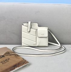 FI Bustine 2 Pockets Mini White Bag For Woman 16cm/6in Louis Vuitton Shirt, Chanel Shirt, Stylish Handbags, Bottega Veneta Shoulder Bag, Handbag Wallet, Evening Clutch Bag, Wallet Accessories, Accessories Store, Tote Backpack