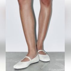 Zara White Cream Ballet Flats Shoes **Nwt** Size : 7 1/2 Nwt, Never Worn, Ballet Flats ** Closet Clean Out ** Discounting On Bundles Cream Ballet Flats, Ballet Flats White, White Ballet Flats, Zara White, Elastic Bracelet, White Flats, Flats Shoes, Zara Shoes, Flat Color