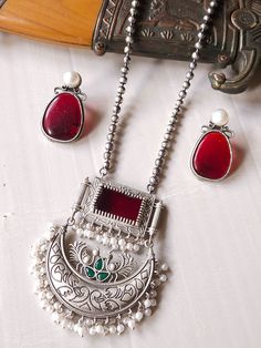 Diy Earrings Materials, Neck Jewelry, Kundan Jewelry, Jewellery Indian, Silver Jewellery Indian