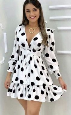 Elegante Casual, Classy Dress Outfits, Classy Casual Outfits, Fashion Dresses Casual, Classy Dress, Polka Dot Dress, Dot Dress, Moda Fashion