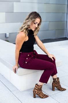 Fall Fashion Inspiration Leopard Booties Burgundy Trousers Black Mock Turtleneck Tank Fall Style Fall lookbook Fall outfit ideas Black Mock Turtleneck, Burgundy Trousers, Fall Lookbook, Fall Outfit Ideas, Style Inspiration Fall, Style Fall, Mock Turtleneck, Fall Style