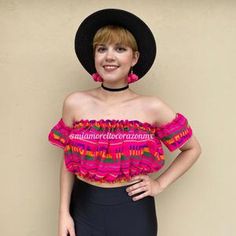 Cumpleaños mexicano fuera de la parte superior de la cosecha | Etsy Bohemian Off-shoulder Crop Top For Summer, Bohemian Off-shoulder Fitted Crop Top, Bohemian Fitted Off-shoulder Crop Top, Bohemian Short Sleeve Crop Top For Festivals, Bohemian Fitted Off-shoulder Top, 5 De Mayo Outfit Ideas, Serape Fabric, Outfit Ideas School, Mexican Birthday