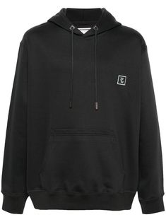 grey cotton jersey texture logo patch at the chest logo print to the rear drawstring hood drop shoulder long sleeves front pouch pocket ribbed cuffs and hem Texture Logo, Cotton Hoodie, Grey Cotton, Grey Hoodie, Logo Print, Pocket Pouch, Drop Shoulder, Patch Logo, Hoodies Men