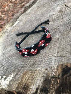 Cute mushroom bracelet 🍄 a great gift for any occasion. Mushroom Beaded Bracelet, Mushroom Bracelet, Cute Mushroom, Beaded Bracelet, Jewelry Bracelets, Stuffed Mushrooms, Great Gifts, Beaded Bracelets, Gift Card