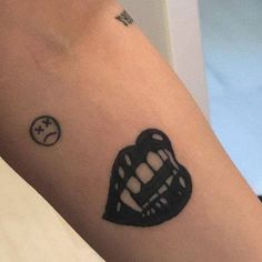 27 Tattoo, Vampire Tattoo, Emo Tattoos, Grunge Tattoo, Tattoos Mandala, Stick N Poke, Tattoos Geometric, Lip Tattoos, Subtle Tattoos