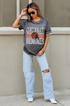 Elevate your style with our Cincinnati Bengals lightweight short sleeve crewneck tee, featuring a subtle burnout finish and ribbed neckline. Versatile and stylish, it's the perfect choice for representing Cincinnati Bengals whether you're cheering from the stands or watching the game from home. Cropped Crewneck, Lightweight Shorts, Boyfriend Tee, Cleveland Browns, Cincinnati Bengals, Ribbed Neckline, Acid Wash, Cincinnati, Cleveland