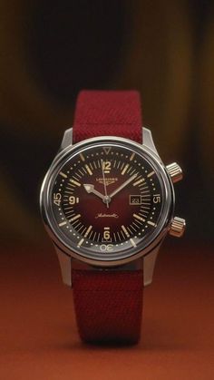 Still looking for an elegant gift? Elegant Red Watch Accessories With Subdials, Elegant Red Watch With Subdials, Classic Red Watch Bands For Formal Occasion, Red Timeless Formal Watch Accessories, Timeless Red Formal Watch Accessories, Timeless Red Watch Accessories For Formal Occasions, Luxury Automatic Red Watch Accessories, Leather Baseball Cap, Longines Watch