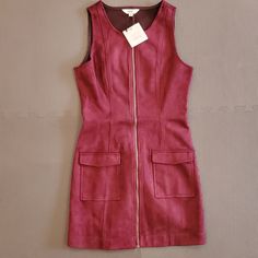 This Dress Has Two Front Covered Pockets And Detachable Full Front Zipper Sleeveless Burgundy Dress For Fall, Burgundy Sleeveless Fall Dress, Burgundy Sleeveless Dress For Fall, White Bodycon Mini Dress, White Spaghetti Strap Dress, Pink Summer Dress, White Eyelet Dress, New Jack, White Bodycon