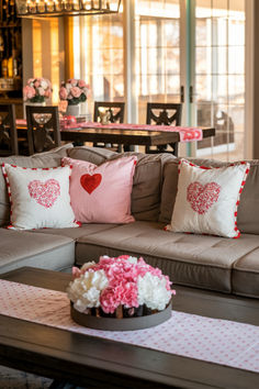 Elevate your Valentine’s Day with stunning home decor and dreamy tablescape ideas! From romantic accents to chic table settings, these tips will help you create the perfect love-filled ambiance. Don’t miss out—get inspired now and make your space unforgettable! ❤️🌹 Save this pin for all your Valentine’s home decor needs!