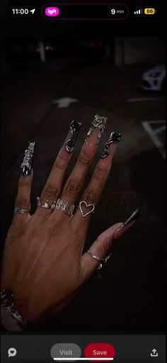 Baddie Long Acrylic Nails, Baddie Birthday Nails, Create Canva Templates, Grad Nails, Classy Baddie Nails, Junk Nails, Mermaid Cupcakes, Punk Nails, Amazing Nails