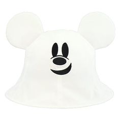 Exclusive Halloween 2024 Collection x Mickey Mouse Boo/ Ghost items will be released at Tokyo Disney Resort on Sept 19, 2024~! This ghost-inspired hat Photo Credit: Tokyo Disney Resort Playful White Bucket Hat, White Novelty Halloween Costume Hat, White Novelty Halloween Costume Hats And Headpieces, White Novelty Hat For Halloween, White Halloween Cap, Themed White Cap, White Themed Cap, Hat Photo, Boo Ghost