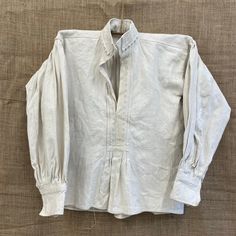 Hemp vintage Romanian blouse  traditional folk  size S/M Each item is special and unique so may have beautiful little imperfections :) message me if you have any questions xx Romanian Blouse, Womens Blouses, Womens Clothing Tops, Blouses For Women, Im Not Perfect, Tops & Tees, Clothes For Women, Clothes