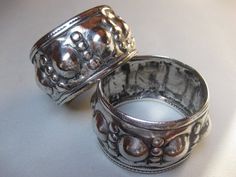 Arabian Peninsula, Silver Bracelets, Stone Color, Antique Silver, Cuff Bracelets, Silver Jewelry, Silver Rings, Bangles