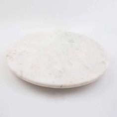 All Natural White Marble Lazy Susan Turntable. Marble Lazy Susan is a beautiful and practical option to serve your favorite food items or condiments. Lazy Susan can serve your items while also adding a touch of elegance to your home. Lazy Susan Tray, Marble Lazy Susan, Platter Board, Lazy Susan Turntable, Lazy Susans, Kitchen Island Decor, Perfect Circle, Table Top Design, Marble Coasters