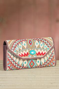 Turquoise Power Mary Frances Designer Clutch Handbag » This is beautiful! Mary Frances Bags, Mary Frances Handbags, Designer Plus Size Clothing, Mary Frances, Large Clutch, Designer Clutch, Beaded Handbag, Beaded Clutch, Envelope Clutch