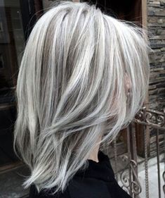 Dark Streaks In Grey Hair, Charcoal Hair With Silver Highlights, White Grey Hair Color, White Hair Lowlights, Lowlights On White Hair, Blonde With White Highlights, Blonde Types, Highlight Types, White Hair With Lowlights