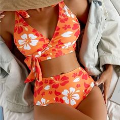 Floral Print Size X-Large Machine Washable Wireless Top 82% Polyester & 18% Elastane High Waisted Orange & White Beach Attire For Women, High Waisted Bathing Suits, Beach Attire, Middle Age Fashion, Beachwear Fashion, Swimsuit Fashion, Swimwear Collection, Swim Suit