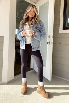 Cold Day Mom Outfit, Summerdate Night Outfit, Saturday Cold Outfit Casual, Cute Comfy Outfits For Winter Midsize, Ugh Outfits 2023, Date Night Outfits With Leggings, Cute Cardigan Outfits Winter, Girly Legging Outfits, Thursday Casual Work Outfit