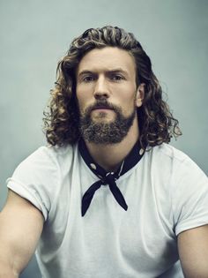 Man Bun Hairstyles, Medium Length Curly Hair, Men Haircut Curly Hair, Beard Hairstyle