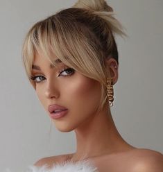 Blonde Hair With Bangs, Blonde Hairstyles, Hairstyles For Layered Hair, Blonde Hair Inspiration, Blonde Hair Looks, Haircuts For Medium Hair, Haircuts Straight Hair