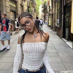 Chique Outfits, Hairdos For Curly Hair, Fashion Killa, Pretty Outfits, Fashion Inspo Outfits, Hair Inspiration, Braided Hairstyles, Cool Girl, Natural Hair Styles