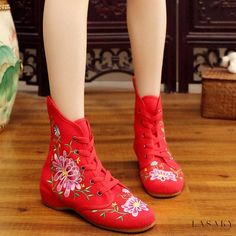 Lasaky - Embroidered Oxford Boots with Block Heel and Chrysanthemum Design Short Ankle Boots, Basic Boots, Oxford Platform, Oxford Boots, Canvas Shoe, Embroidery Shoes, Leather Flip Flops, Heel Slippers, Loafers Style