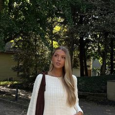 Hunter Houser on Instagram: "my favorite color combo 🍦🧸🍂 @freepeople 

•
•
•
•

#ootd #falloutfits #fallfashion #styleinspo #ootdfashion #autumnoutfit #fallstyle #zara #freepeople" My Favorite Color, Color Combo, Ootd Fashion, Color Combos, Favorite Color, Fall Outfits, My Favorite