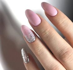 Unghie gel 2019 i 7 nuovi colori di tendenza dell'inverno Donne Sul Web Video Makeup, Her Nails, Blue Nail, Nail Art Wedding, Gradient Nails, Classy Nails, Accent Nails, Manicure E Pedicure, Nail Shapes