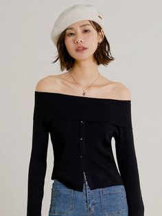 This is a feminine and romantic top by LANGSON that is made out of high quality acrylic, polyester, nylon, and wool blend fabric. With design detail of off shoulder detail and slim silhouette, it gives a trendy and feminine look.- Thick ribbed off shoulder detail- Slim silhouette- Feminine and modern mood Fitted Knit Off-shoulder Top, Fitted Ribbed Off-shoulder Knit Top, Fitted Off-shoulder Ribbed Knit Top, Fitted Off-shoulder Top For Winter, Ribbed Off-shoulder Fitted Sweater, Ribbed Off-shoulder Winter Tops, Fitted Ribbed Off-shoulder Sweater, Ribbed Stretch Off-shoulder Top, Chic Fitted Off-shoulder Top For Winter