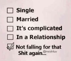 Single Life Humor, Quotes Single, It's Complicated, Shotting Photo, Single Quotes, Dale Carnegie, Single Life, Relationship Memes, In A Relationship