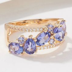 ★Metal：Sterling Silver 925 Plate Yellow Gold Stamped：925 Ring Size - Selectable (Stranded Size US 7) We offer complementary size to any ring size 4 to 11 (Steps 1/4, 1/2, 3/4) Setting：Prong Setting ★Center Stone：Tanzanite & Simulated Diamond Shape：Oval, Round Clarity/ Color : VVS1 / D This Product Available in Metal Color: White / Yellow / Rose upon the request This piece of jewelry is a made to order item which take approx. 10 days time to make before we ship. Pictures have been enlarged to sho Engagement Ring Types, Oval Cut Diamond Rings, Tanzanite Engagement Ring, Victorian Engagement Rings, Diamond Cluster Engagement Ring, Wedding Rings Solitaire, Cluster Engagement Ring, Hello Dolly, Zircon Ring