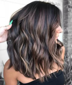 Long Lob Haircut Brunette, Haircuts For 30 Somethings, Ash Brown On Black Hair Balayage, Tia Rachel Booth Hair, Best Haircuts For Thinner Hair, 2023 Balayage Trends Brunette, Long Lob Brunette, Balayage For Dark Brown Hair Mid Length, Hair Color Long Hair Brunette