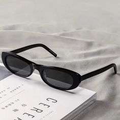 SPECIFICATIONSDepartment Name: ADULTBrand Name: OLOIUItem Type: EYEWEARModel Number: s24005Eyewear Type: SunglassesStyle: ovalFrame Material: AcetatePlace Of Origin: China (mainland)Lenses Material: PolycarbonateLenses Optical Attribute: polarizedLenses Optical Attribute: GradientLenses Optical Attribute: UV400Lens Width: 55mmLens Height: 34mmOrigin: Mainland ChinaGender: WOMENCertification: CEChoice: yessemi_Choice: yes Black Sunglasses Women, Sunglasses Women Vintage, Mens Eyewear, Vintage Sunglasses, Small Frame, Black Sunglasses, Female Fashion, Sunglasses Vintage, Eye Black