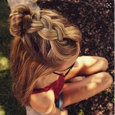 Mermaid Effect, Nails Pretty, Mermaid Nails, Summer 16, Short Hairstyle, Teen Hairstyles, Mermaid Tail, Hairstyles For School