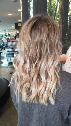 Beige Blond, Blonde Balayage Highlights, Blond Balayage, Hairstyles Prom, For School, Hairstyles For