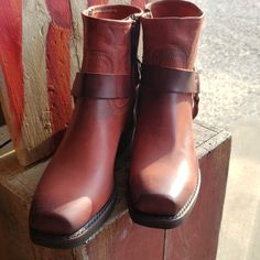 Ladies Frye Short Harness Zip Boots. Beautiful Burnt Apple Red Color.Side Zip For Easy Access .Great Riding Boot Or All Weather Stomper.Rugged Neoprine Sole.American Made.Size 8.5 Only. Won't Last Western Red Leather Moto Boots, Western Style Red Leather Moto Boots, Red Leather Moto Boots With Leather Sole, Apple Red Color, Pink Cowboy Boots, The Frye Company, Apple Red, Frye Boots, Riding Boot