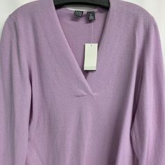 This Is A Stunning 100% Two Ply Cashmere Sweater In A True Lavender Color, Size Xl. Measures Bust 42-44", Length 24". Comes Brand New With Tag. Leopard Cardigan, Polka Dot Sweater, Cashmere Sweater Women, Sequin Sweater, Yellow Knit, Zippered Sweater, Collar Cardigan, Womens Cashmere, Thrift Stores