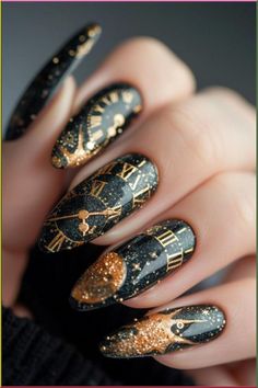 Most women love leopard or Cheetah print nail designs so much that they often go to nail salons to have their nails done in these popular dotted designs. If you are looking for some Leopard print nail inspiration, We have rounded up 37 fantastic #leopard_print_nails to try in 2023. stay here! Vintage Nail Art, Dragon Nails, New Years Eve Nails, Blue Aurora, Graduation Nails, Vintage Nails, Leopard Print Nails