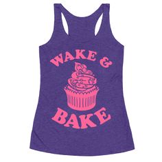 Cake Clothes, Wake And Bake, Tee Outfit, Holiday Shirts, Cute Tshirts, Cut Shirts, Style Ideas