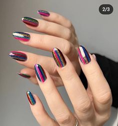 Disco Nails, Chrome Designs, Chrome Nails Designs, Colorful Nail, Floral Nail Art, Metallic Nails, Classy Nails, Funky Nails, Floral Nails