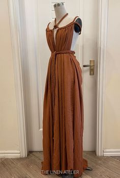 Flowy Floor-length Boho Dress, Bohemian Brown Floor-length Maxi Dress, Brown Bohemian Floor-length Maxi Dress, Brown Long Maxi Dress For Festival, Festival Outfit Bohemian, Roman Style Dresses, Greek Style Dress, Dress Festival Outfit, Linen Summer Outfits