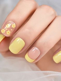 Gel Polish Nail Designs, Designs For Short Nails, Yellow Nail Art, Yellow Nails Design, Cute Short Nails, Cow Nails, Nails Yellow, Nails Fun, Summery Nails