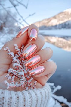 Nails Acrylic Short Chrome, Gold Nails With Chrome, Magic Chrome Nails, Hologram Chrome Nails, Gold And Silver Foil Nails, Chrome Moon Nails, Chrome Nails For Vacation, Best Nail Ideas 2024, New Years Eve Nails Chrome