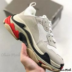 Olivia Mark - Thick-soled Air Cushion Retro Casual Sports Shoes for Couples Luxury Modern Slip-on Sneakers For Streetwear, Shoes For Couples, Eboy Style, Artsy Style, Shoes Grey, Balenciaga Triple S, Trainer Sneakers, Sneaker Shoes, Casual Sport Shoes