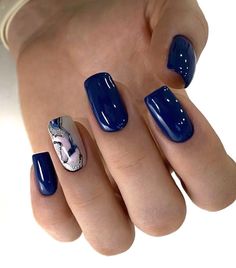 Midnight Blue Nails, Accent Nail Art, Natural Nails Manicure, Mickey Nails, Dark Blue Nails, Natural Acrylic Nails, Sunflower Nails, Nail Design Ideas