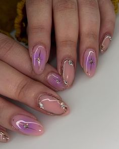 Purple And Silver Nails, Oval Nails Designs, Purple Nail Art, Purple Nail, Rose Gold Nails, Nails Polish, Cat Kuku, Oval Nails, Prom Nails