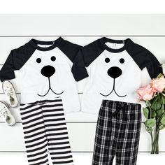 Polat Bear Face Pajamas Welcome to Shop Tee Shirts 4 U! Listing is sold as a set (1 shirt and 1 pair of pants) HOW TO ORDER 1. Choose your Shirt size. 2. Choose your Pant size. 6 Month - 5/6 Pants will be black and white stripped. Youth and Adults will be Plaid. All shirt styles, colors, fabric content, and measurements are in the pictures. Since all shirts are made to order I do not accept returns or exchanges. If there is a problem with your shirt please message me. Thanks for stopping by:) St Matching Pajamas Family, Pajamas Plaid, Christmas Pajamas Matching, Polar Bear Face, Bear Pajamas, Watermelon Shirt, Pajamas Matching, Pajamas Christmas, White Polar Bear