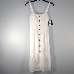 Nwt On San Francisco Off White Midi Dress Sz Xs. Raised Fabric Dots All Over. Ruffled At Hem. Sleeveless Square Neck With Wide Shoulder Straps. Lined. Accented With Brown Buttons Down Front That Are Not For Closure. Approximate Measurements: Pit - Pit Across. 14" Pit - Hem. 33" Shoulder - Hem. 41" Waist Across. 12.5" F - 24 Casual White Maxi Dress With Buttons, Lattice Dress, Womens Wrap Dress, Fitted Midi Dress, Viscose Dress, Floral Print Chiffon, White Sleeveless Dress, White Midi, Button Front Dress