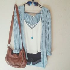 Light Blue Top, Cooler Look, Trend Fashion, Cute Summer Outfits, Maxi Skirts, Blue Top, Mode Inspiration, Spring Summer Outfits, Outfits Casuales