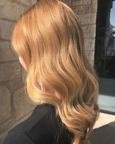 Hair Astethic, Baylage Hair, Hair Color Guide, Strawberry Hair, Strawberry Blonde Hair, Honey Hair, Blonde Hair Looks, Trendy Hair Color